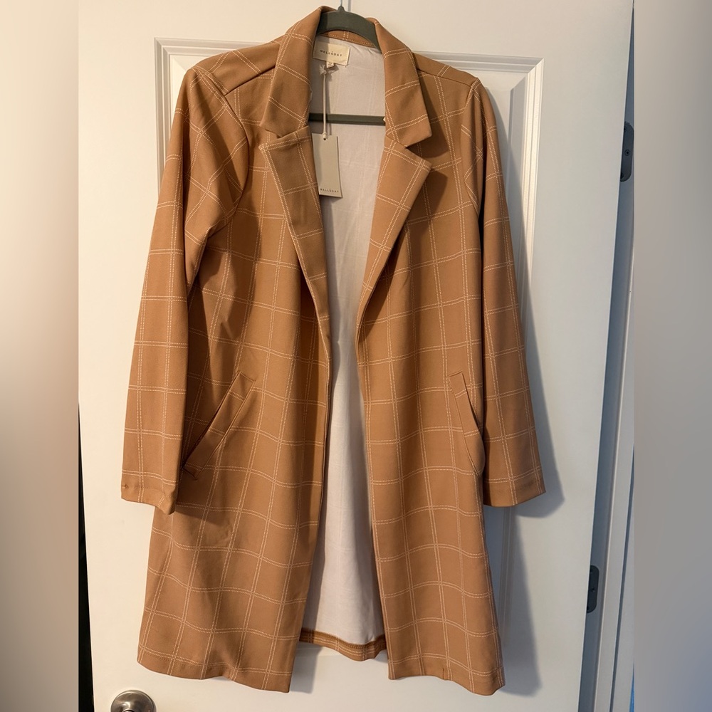 Melloday Women's Tan Checkered Coat NWT